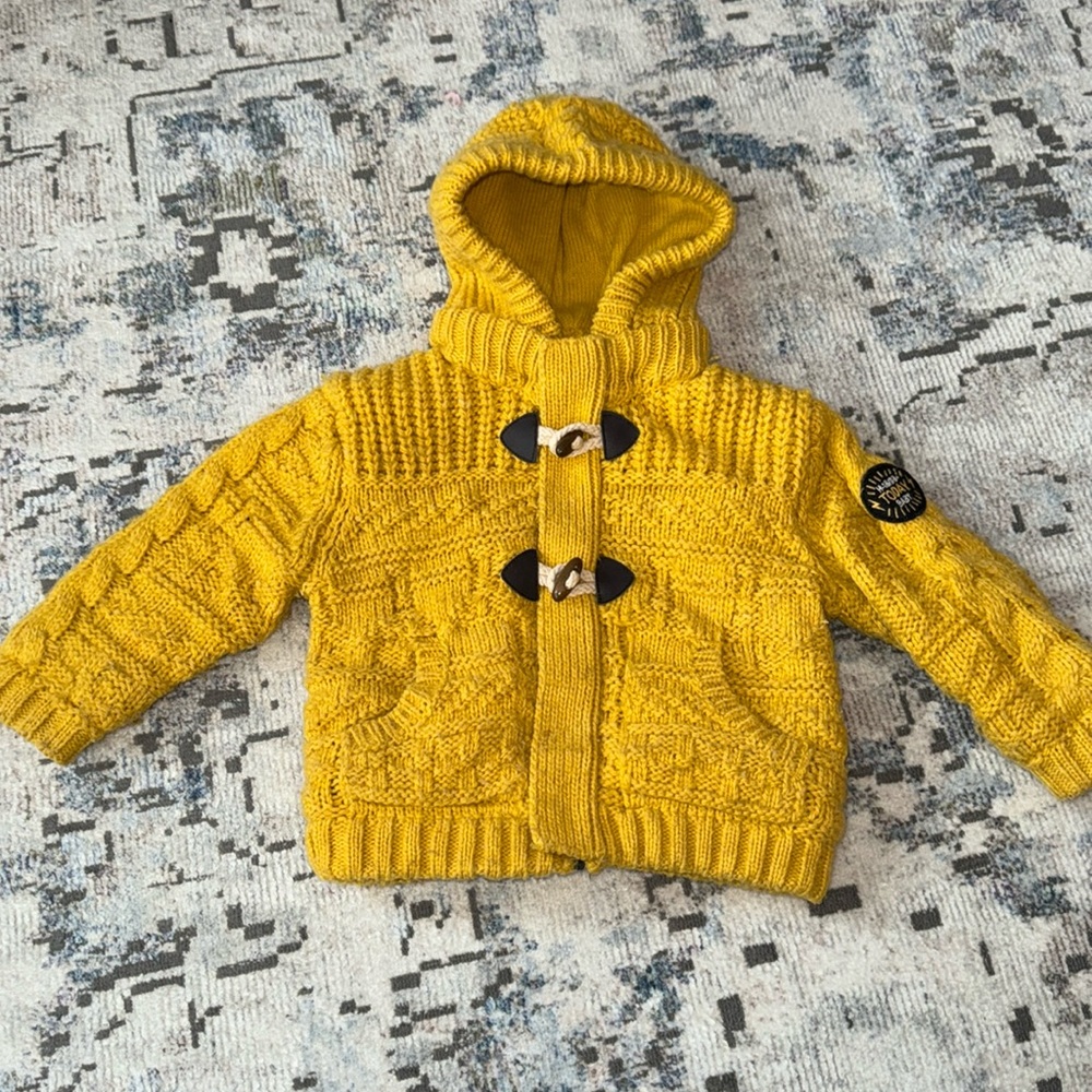 Zara Knitwear yellow knitted zip up coat